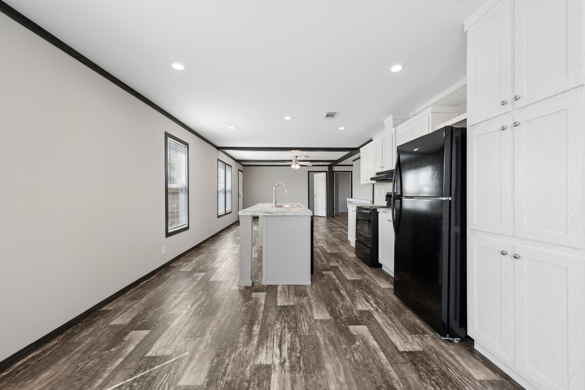 817 Thicket Trail Granbury TX 76048