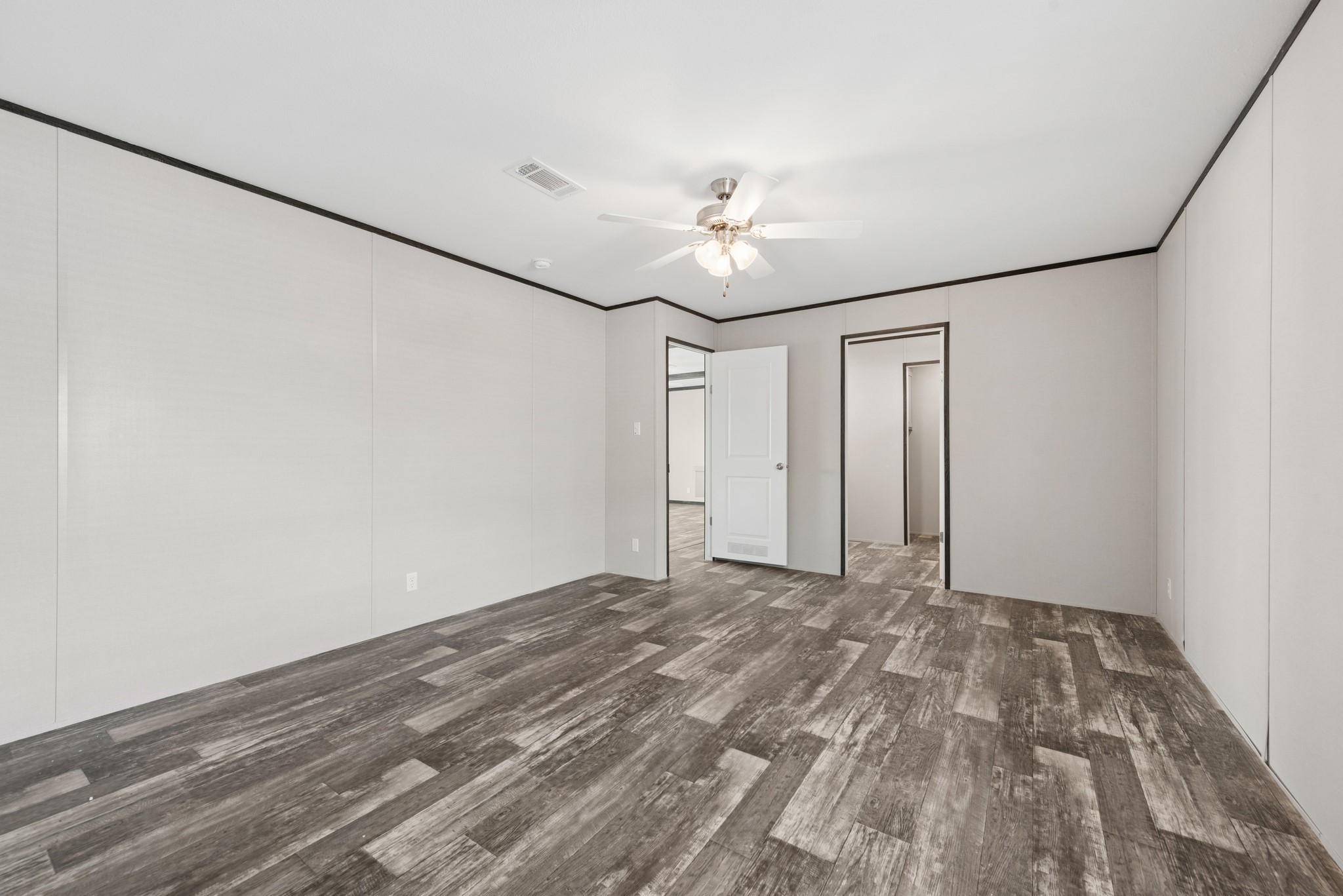817 Thicket Trail Granbury TX 76048