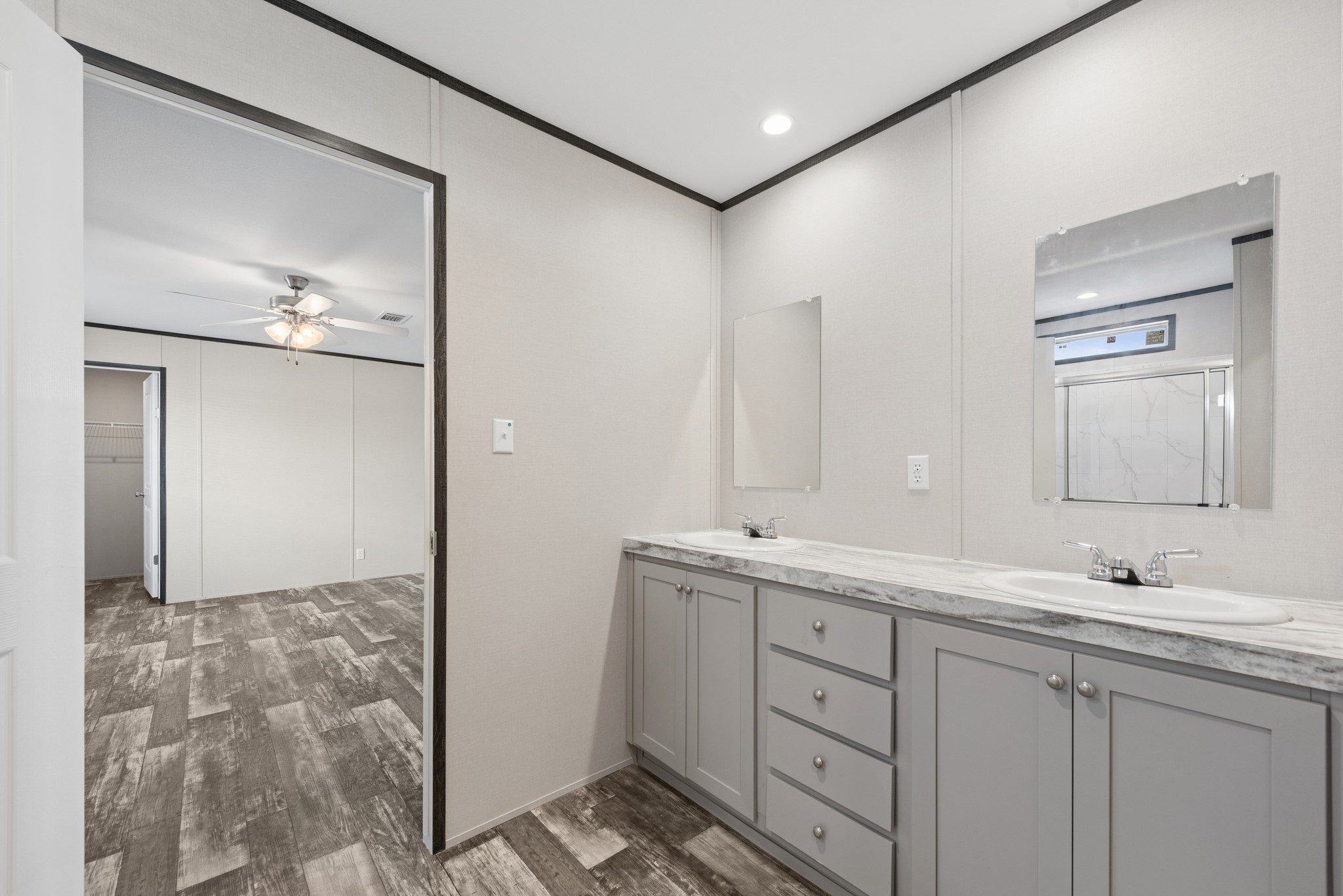 817 Thicket Trail Granbury TX 76048