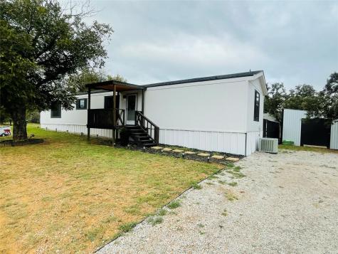 1501 S Seaman Street Eastland TX 76448