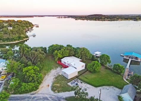 212 County Road 594 Eastland TX 76448