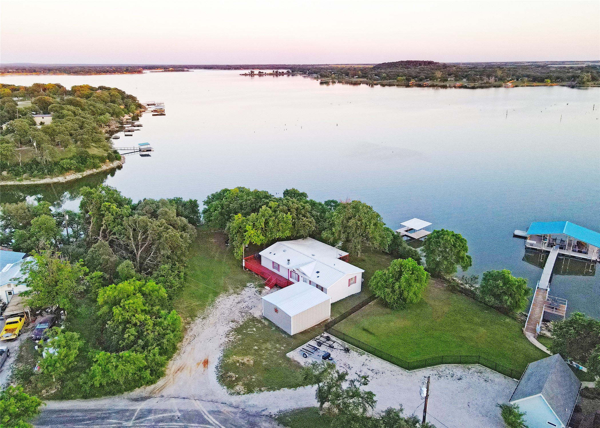 212 County Road 594 Eastland TX 76448