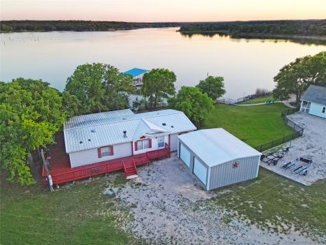 212 County Road 594 Eastland TX 76448