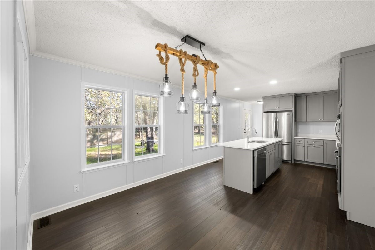 109 Summers Circle Azle TX 76020