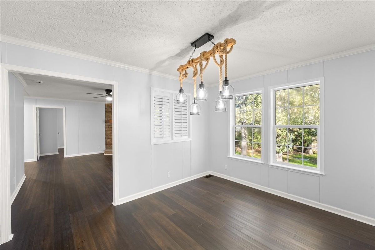 109 Summers Circle Azle TX 76020