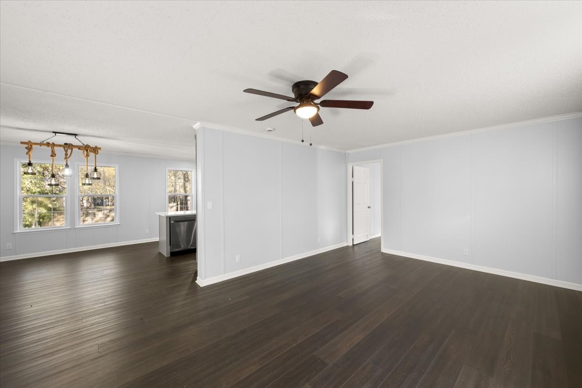 109 Summers Circle Azle TX 76020