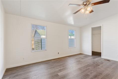 1615 Crockett Street Bellmead TX 76705