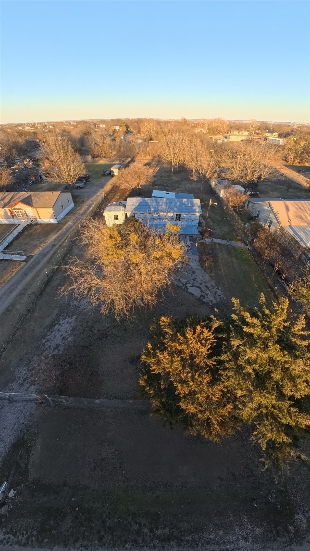 1620 County Road 616 Venus TX 76084