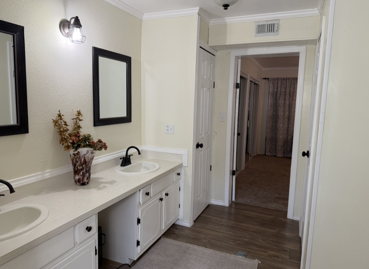 774 Vz County Road 3111 Edgewood TX 75117