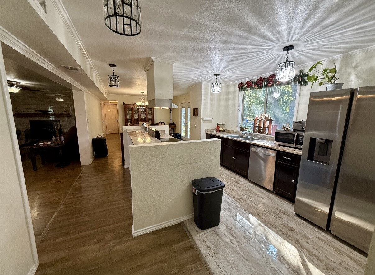 774 Vz County Road 3111 Edgewood TX 75117