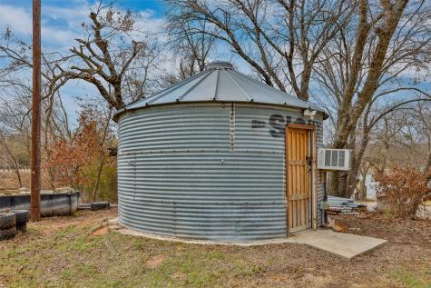 9120 Fm 1201 Gainesville TX 76240