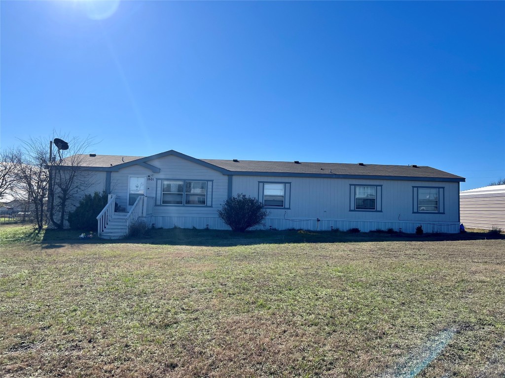 1501 Stone Hills Drive Ponder TX 76259