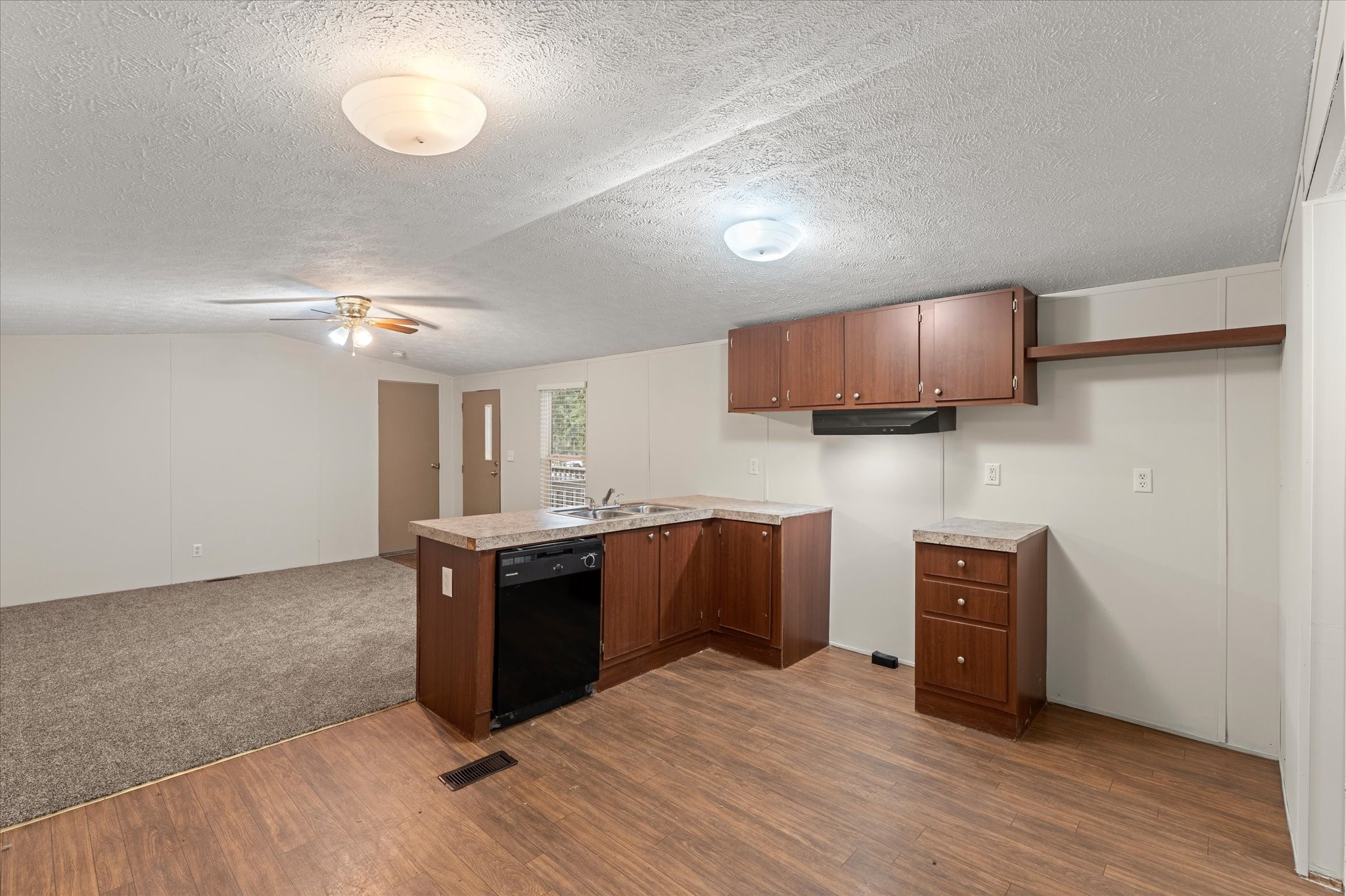 210 Ben Lacy Drive Gun Barrel City TX 75156
