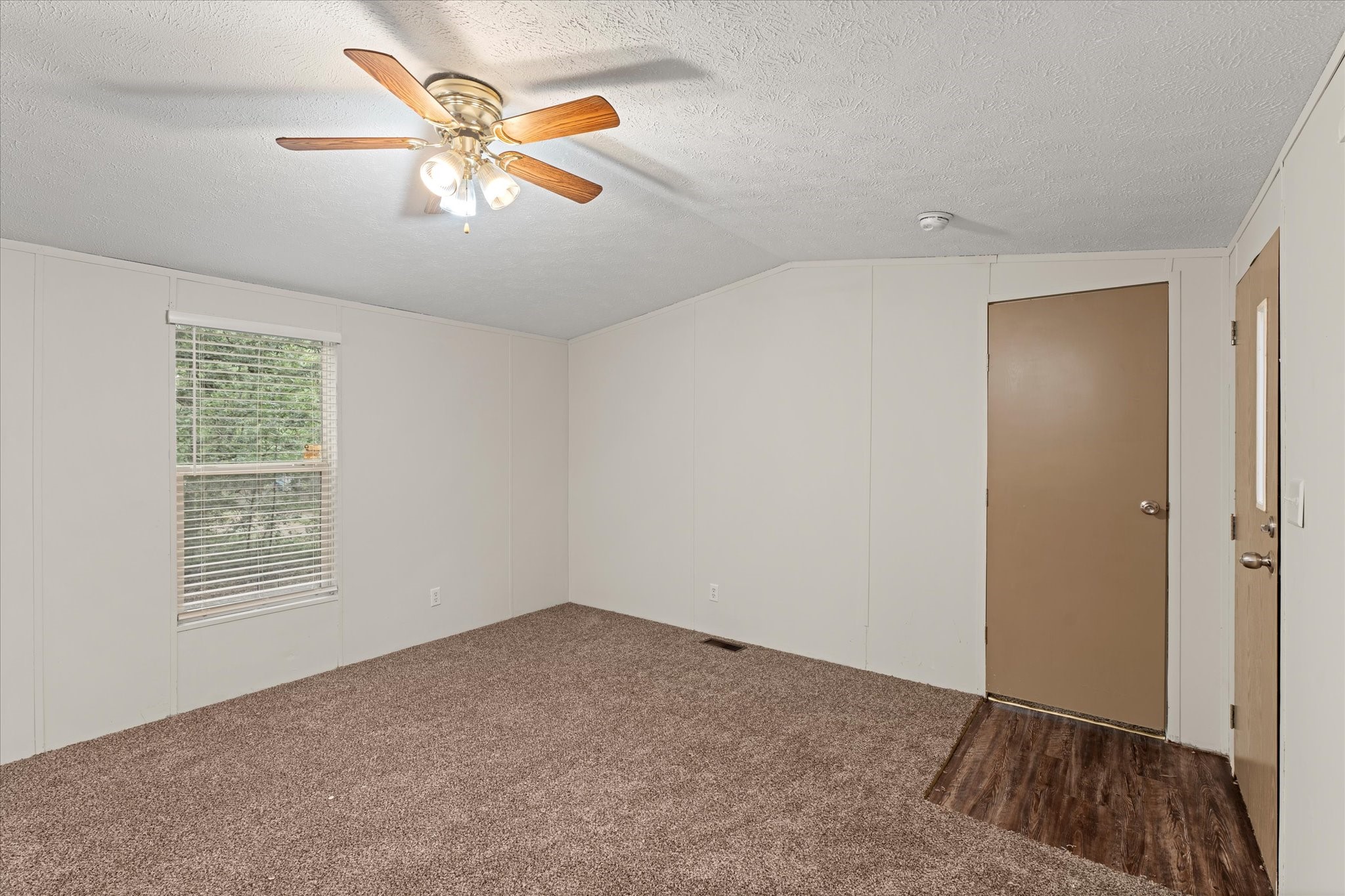 210 Ben Lacy Drive Gun Barrel City TX 75156
