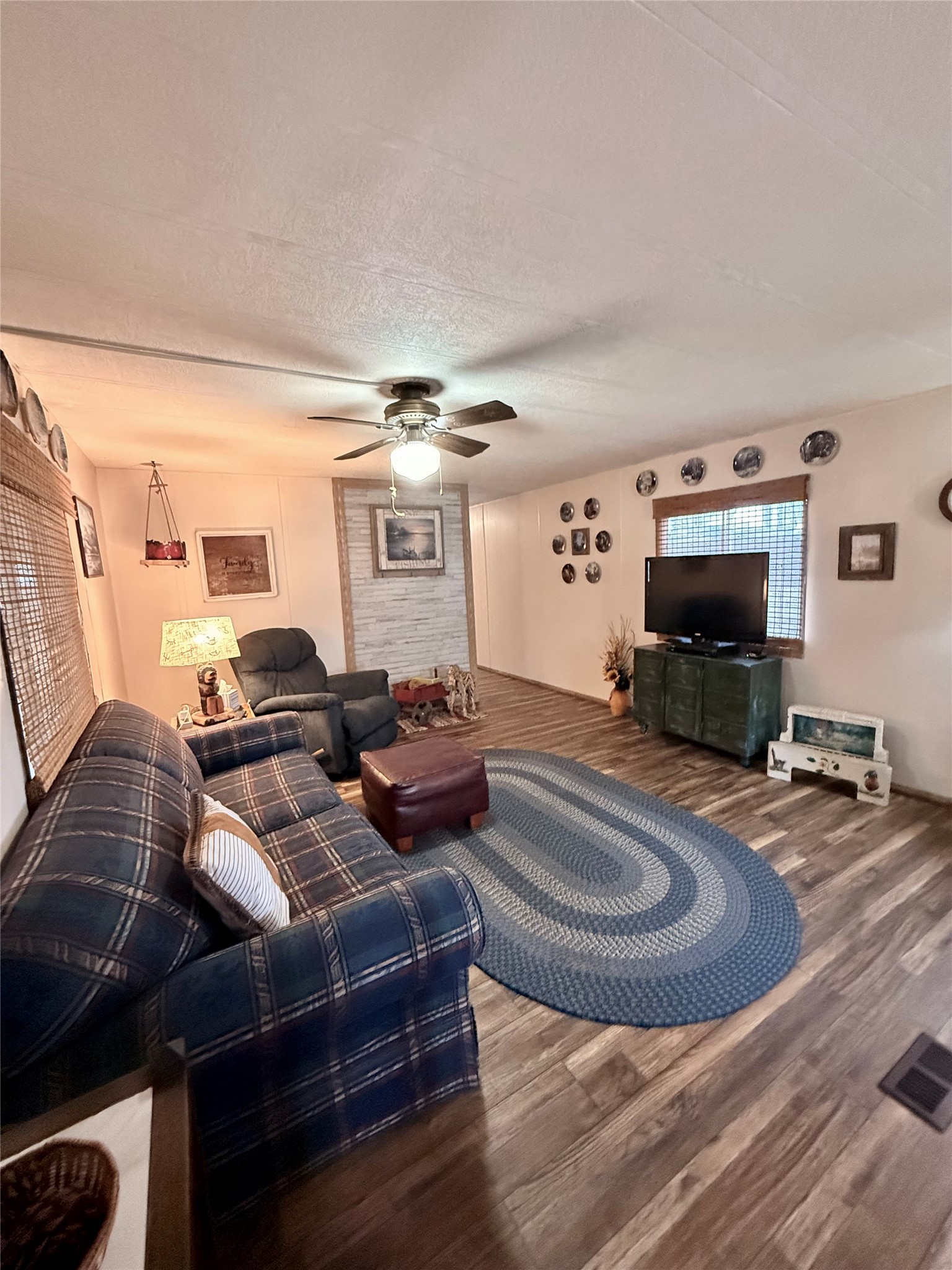 177 County Road 1556 Alba TX 75410