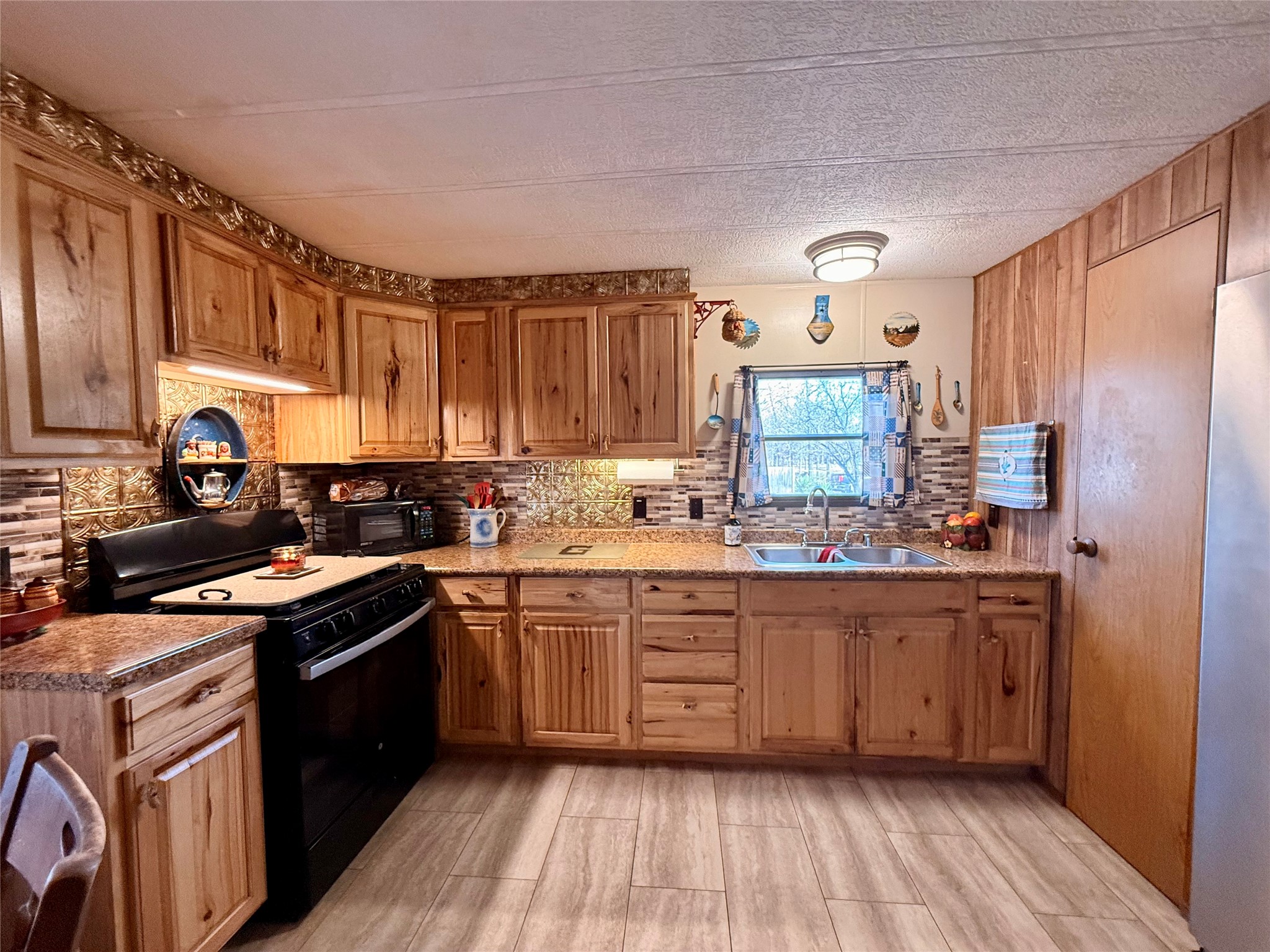 177 County Road 1556 Alba TX 75410