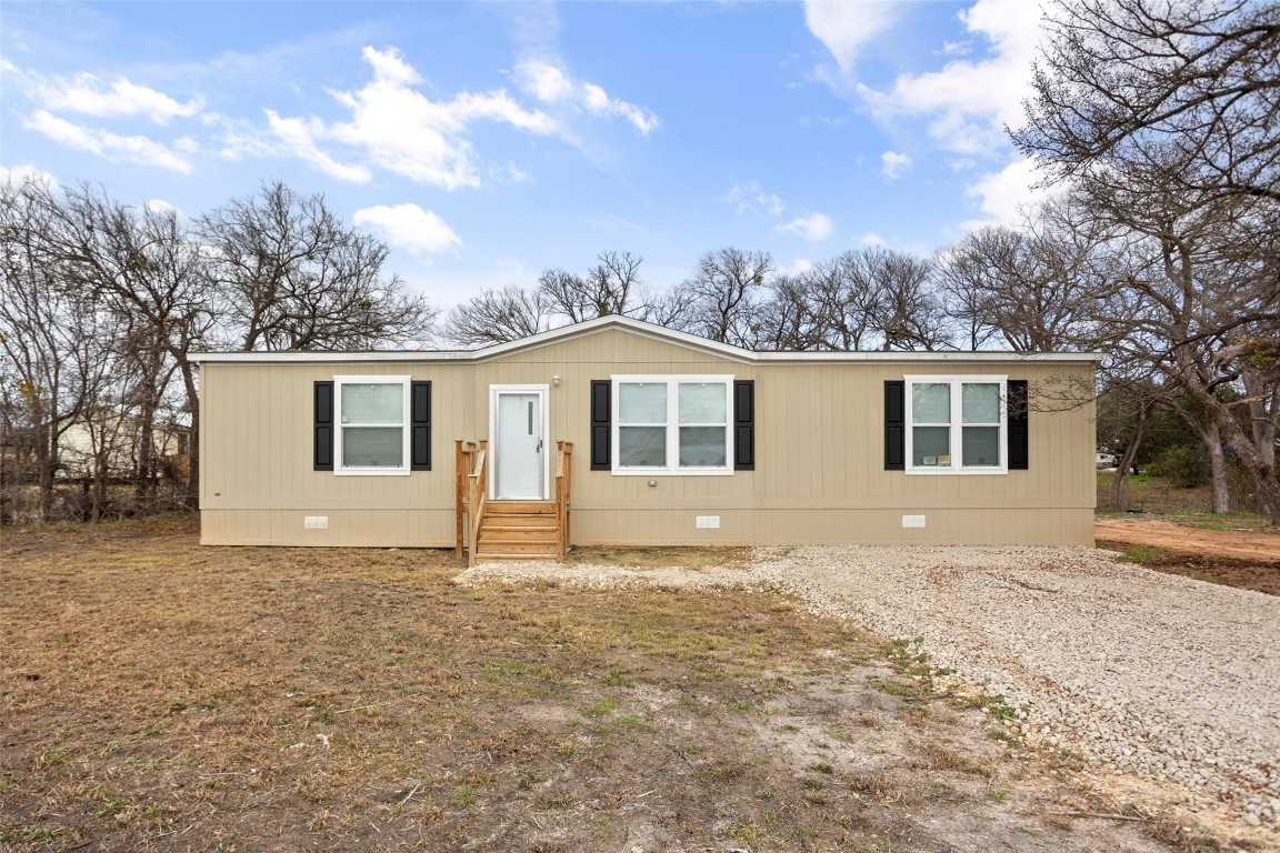 4105 W Briarwood Street Granbury TX 76048