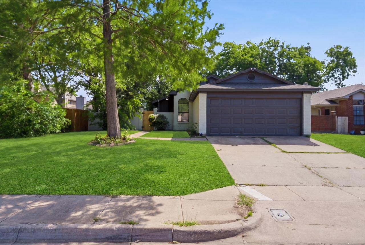 6816 Fire Hill Drive Fort Worth TX 76137