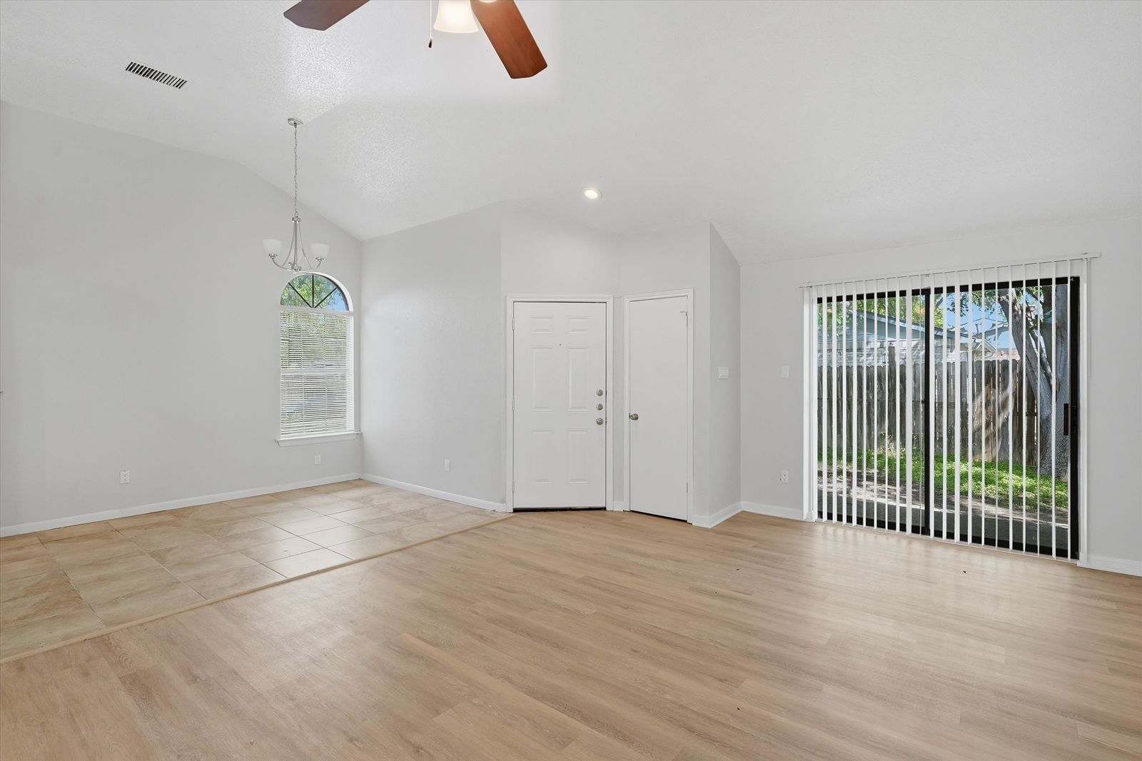 6816 Fire Hill Drive Fort Worth TX 76137