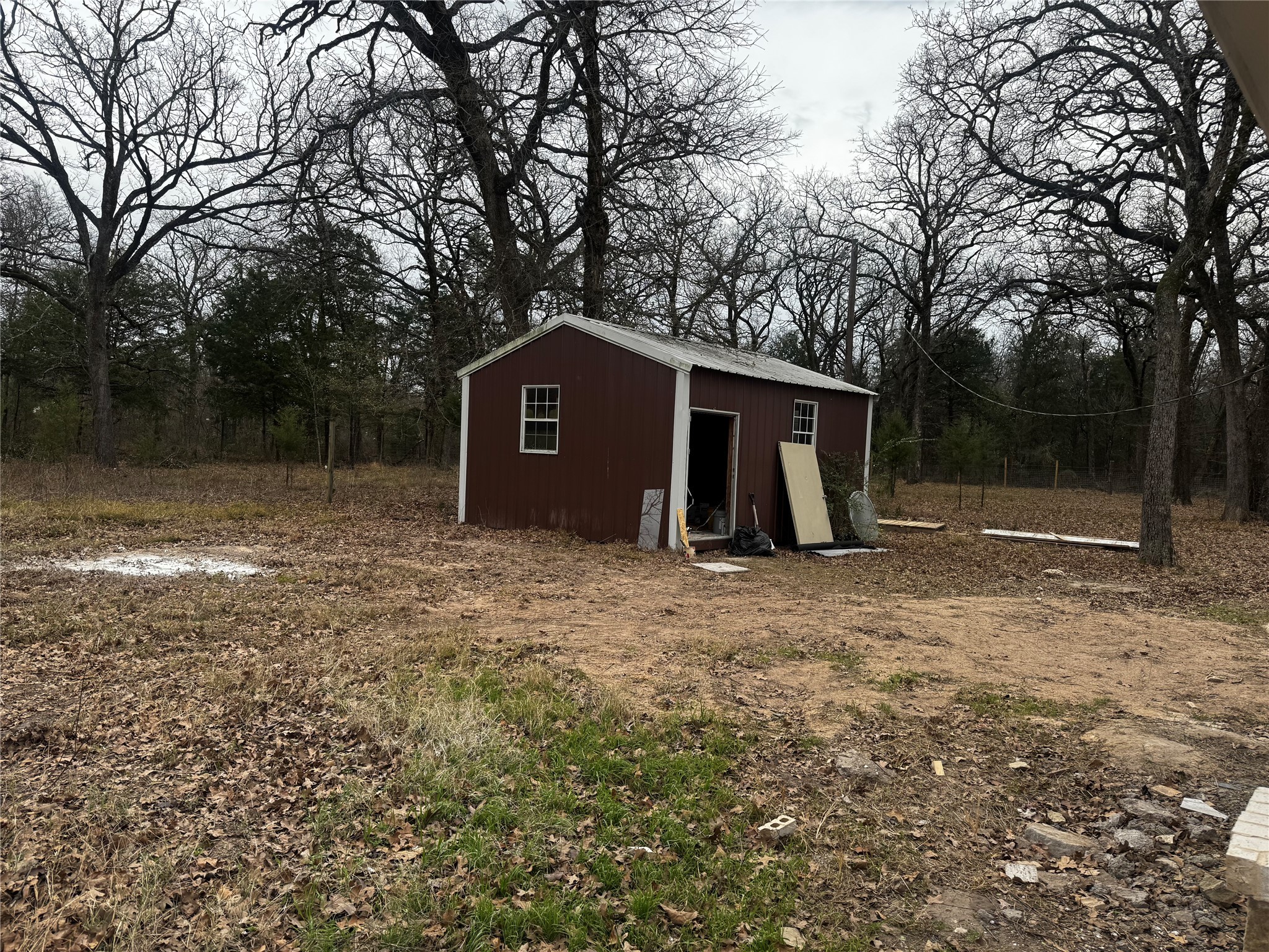 1101 County Road 2405 Kemp TX 75143