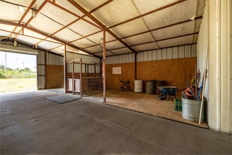 207 Lazy B Lane Springtown TX 76082