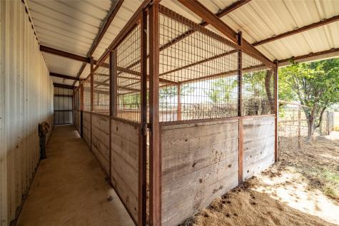207 Lazy B Lane Springtown TX 76082