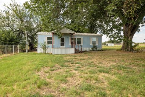 207 Lazy B Lane Springtown TX 76082