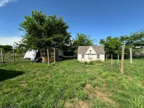 355 Indian Hills Road Bowie TX 76230