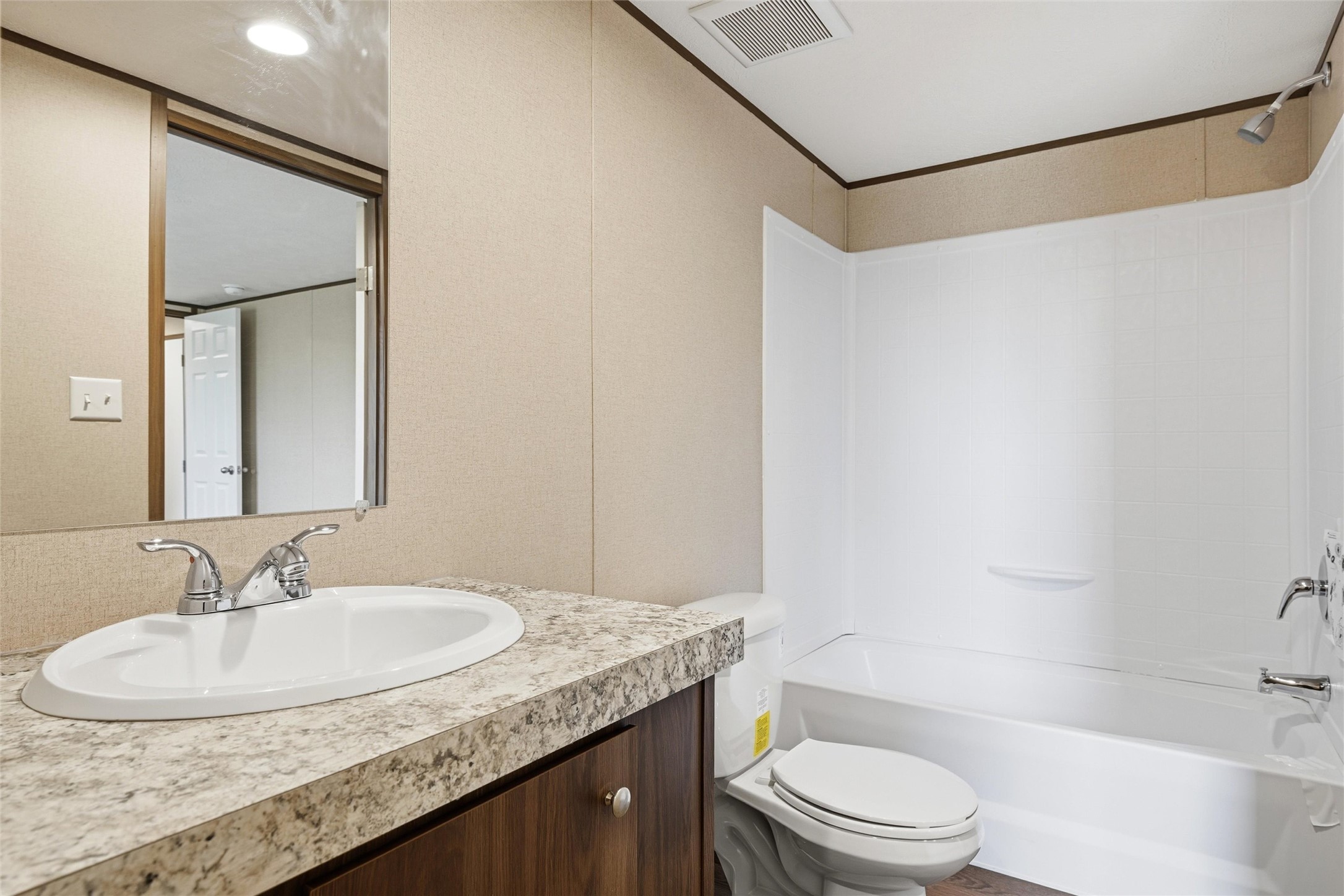 618 E 6th Street Blum TX 76627