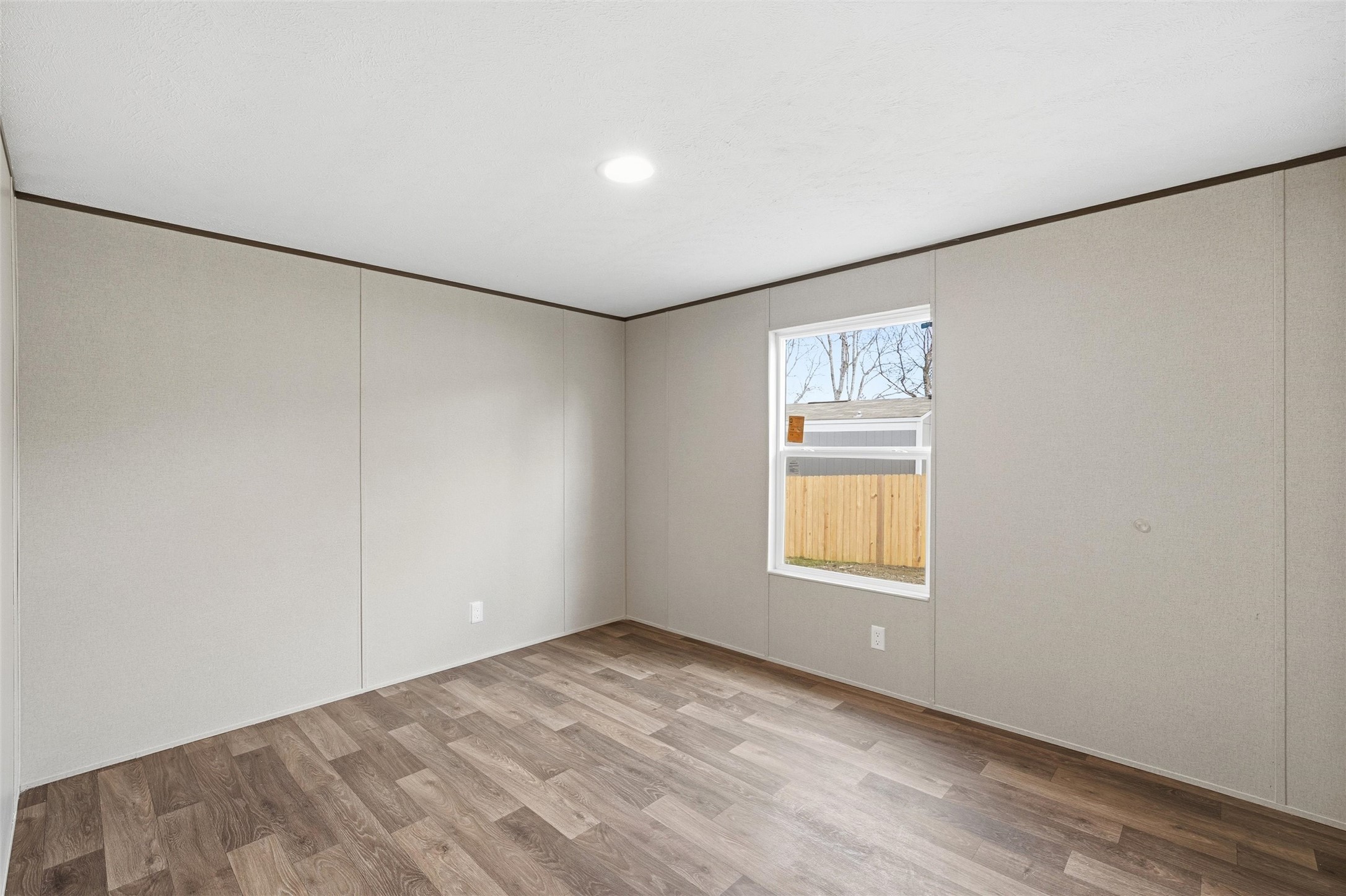 618 E 6th Street Blum TX 76627