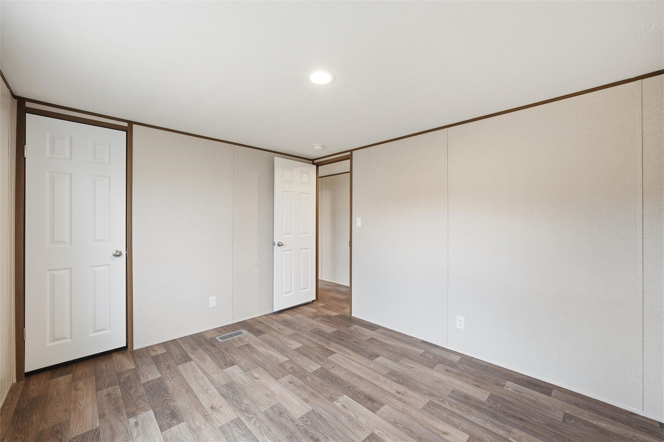 618 E 6th Street Blum TX 76627