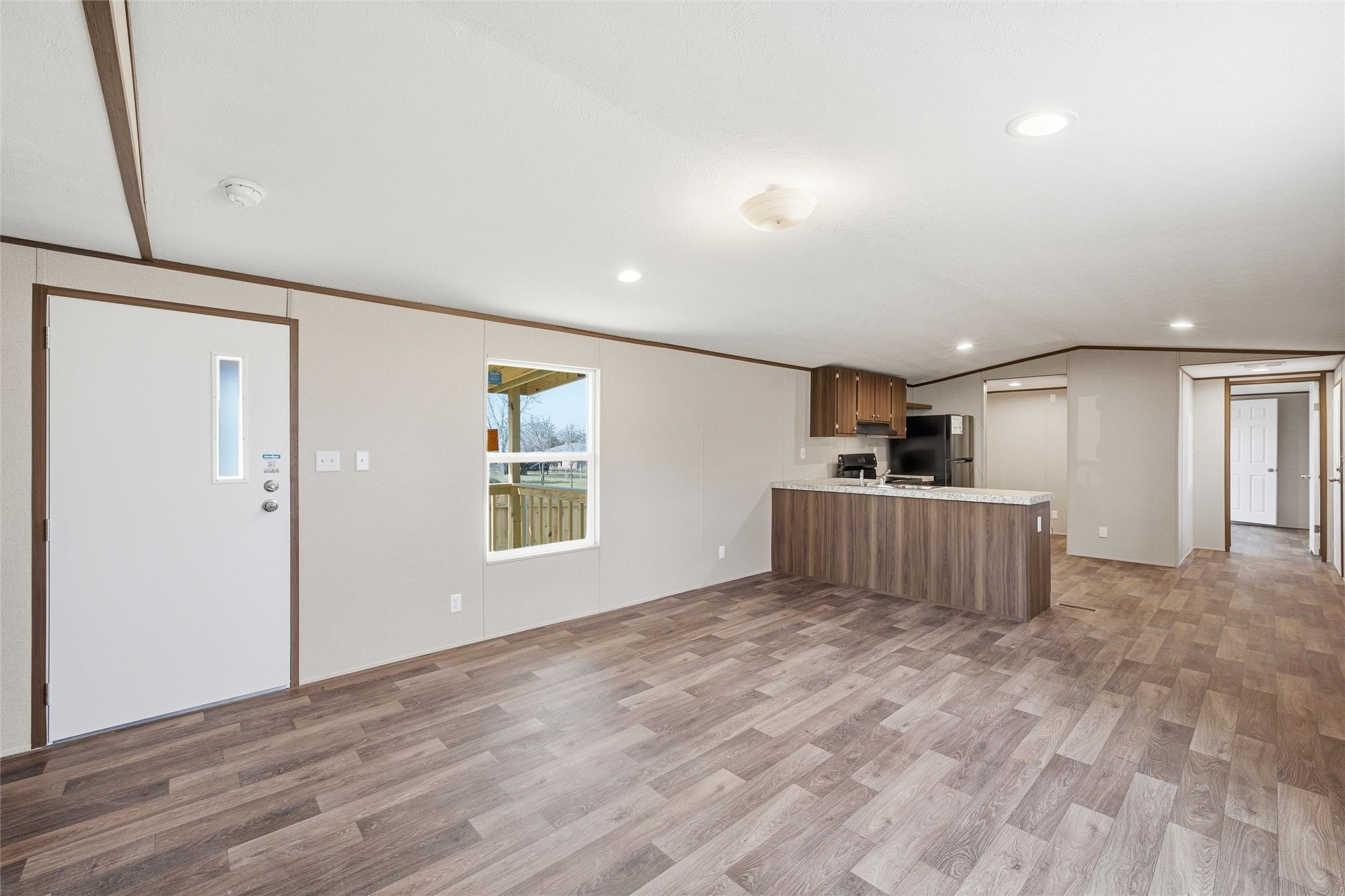 618 E 6th Street Blum TX 76627