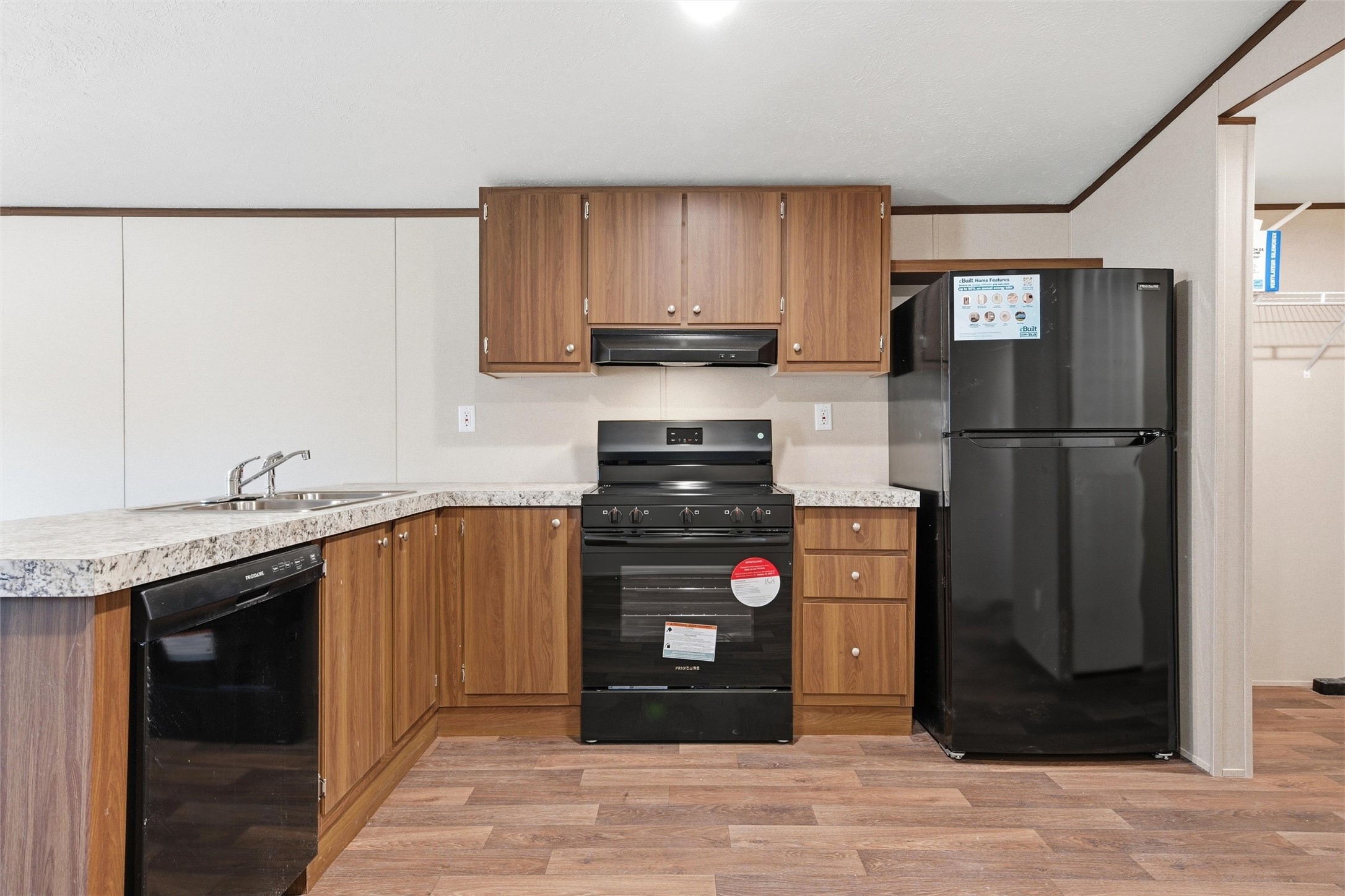 618 E 6th Street Blum TX 76627