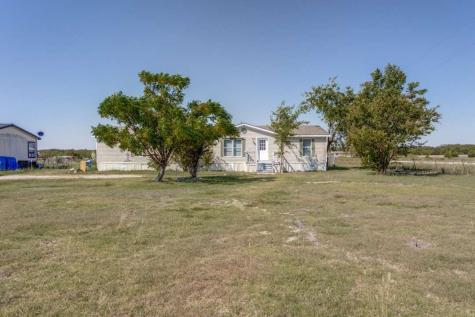1546 County Road 697 Farmersville TX 75442
