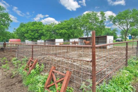 1200 Blue Cut Road N Mcgregor TX 76657