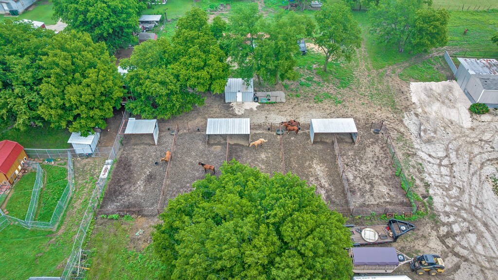 1200 Blue Cut Road N Mcgregor TX 76657
