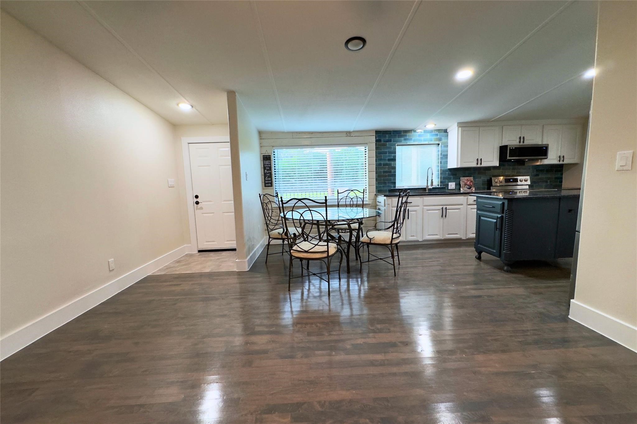 11110 County Road 4020 Kemp TX 75143