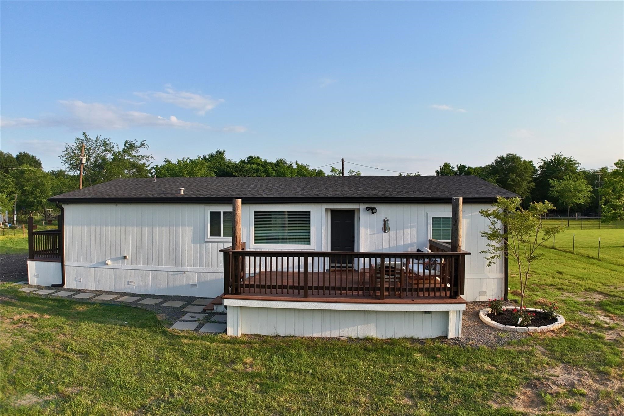 11110 County Road 4020 Kemp TX 75143