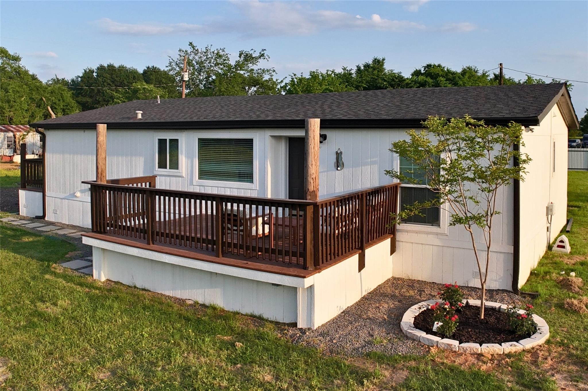 11110 County Road 4020 Kemp TX 75143