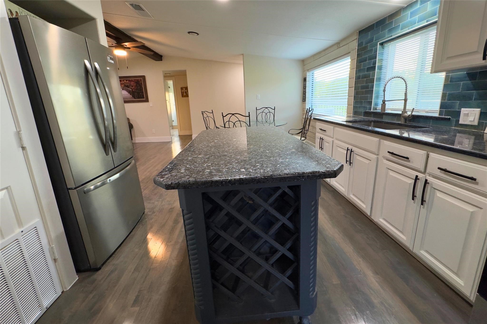 11110 County Road 4020 Kemp TX 75143