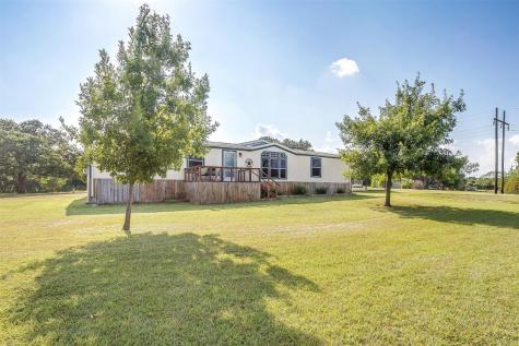 3214 Flora Street Burleson TX 76028