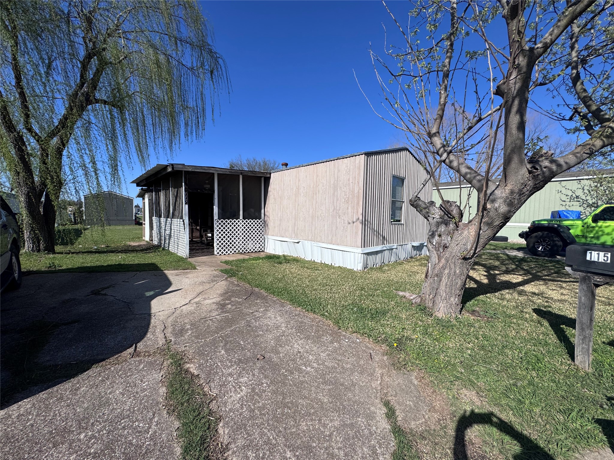 115 Valerie Lane Knollwood TX 75092