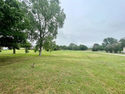 1305 Meadowlark Lane Gainesville TX 76240