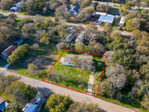 2900 Cedarhill Street Granbury TX 76048