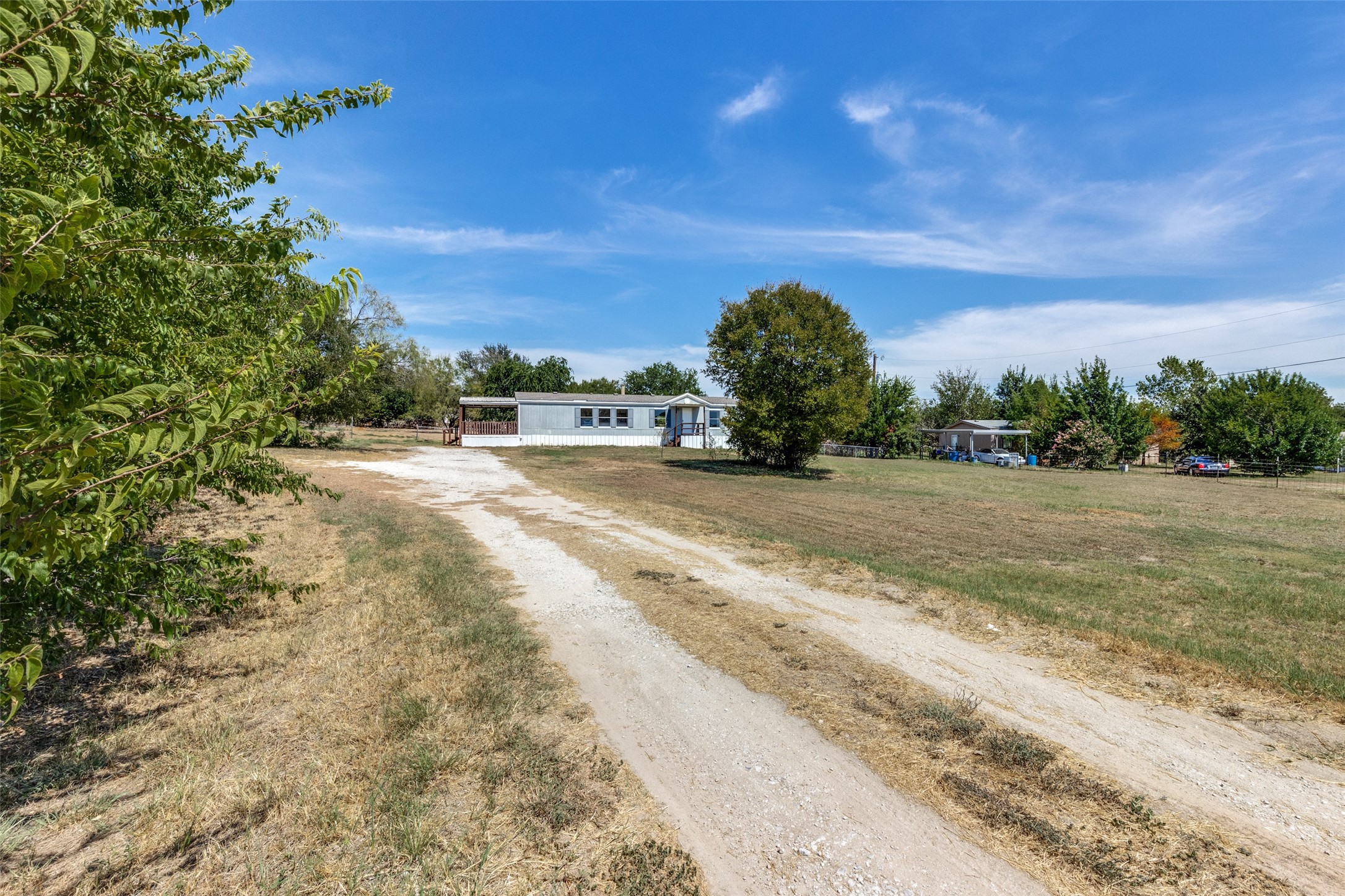 117 Hogue Lane Springtown TX 76082