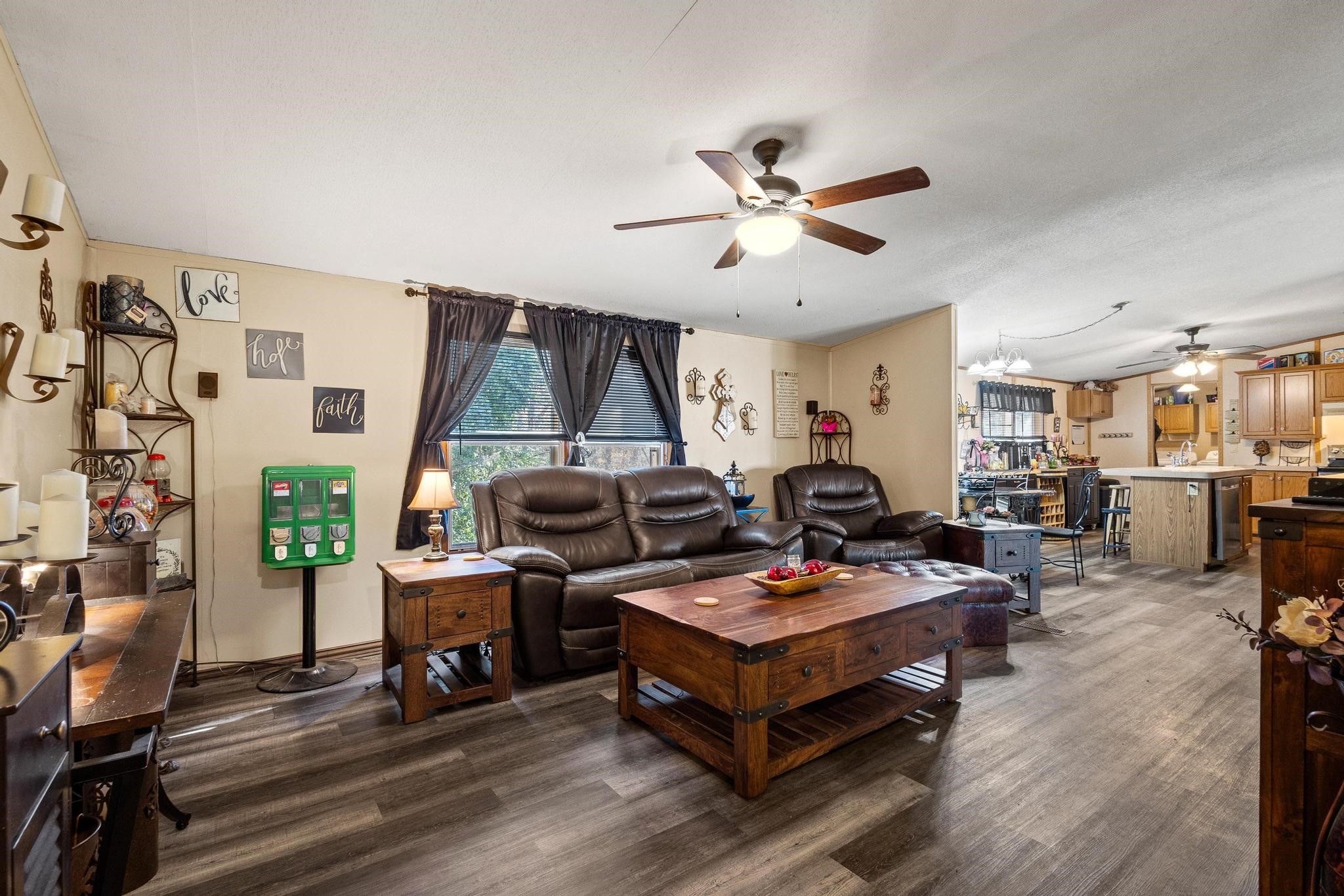 341 Pecan Place Lane Pottsboro TX 75076