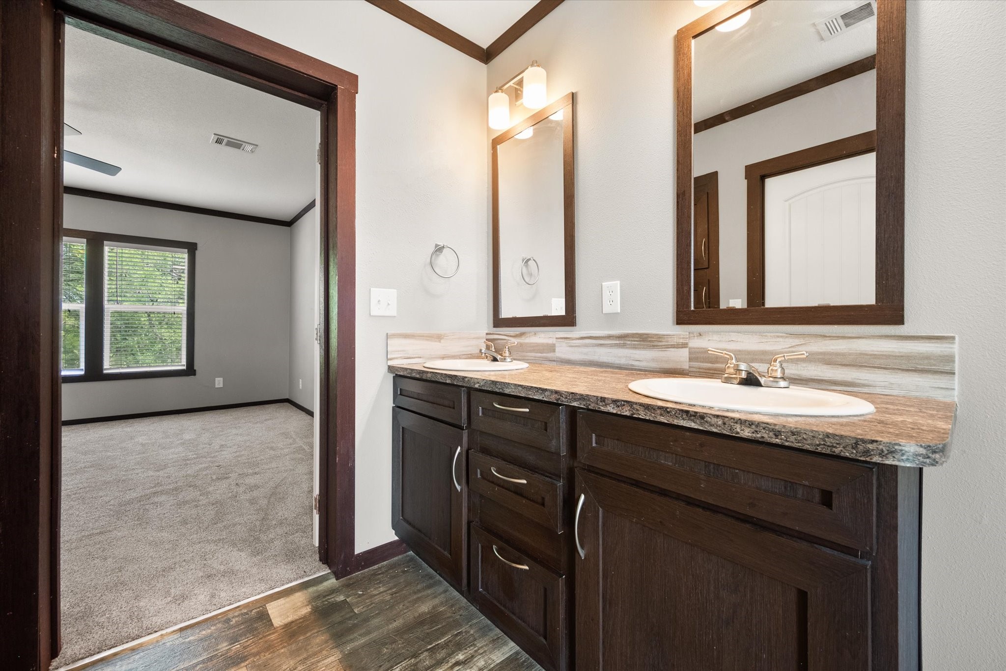 136 SE County Road 3048 Corsicana TX 75109