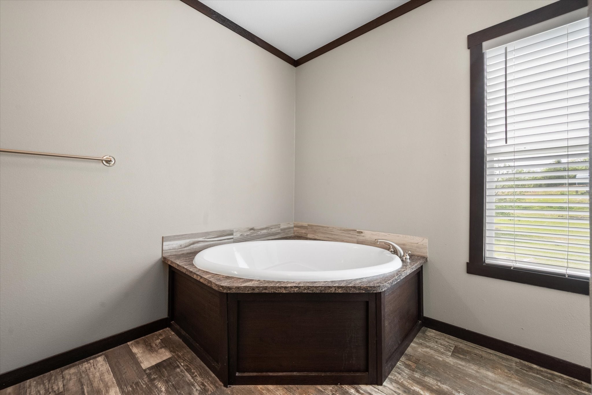 136 SE County Road 3048 Corsicana TX 75109