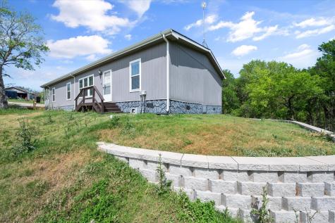 136 SE County Road 3048 Corsicana TX 75109