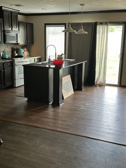 218 Bettinger Way Gholson TX 76705